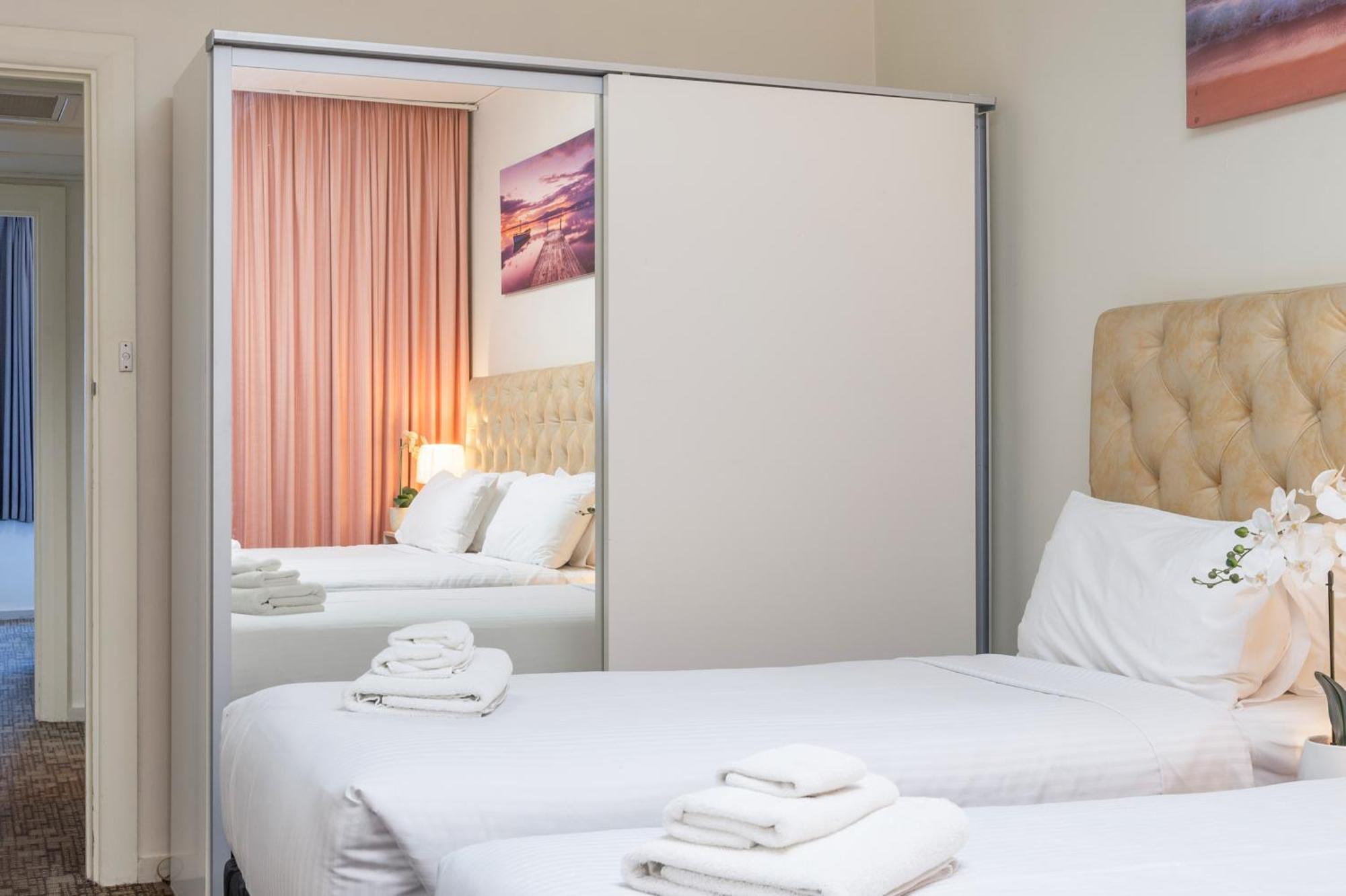 Adelaide Granada Motor Inn Zewnętrze zdjęcie