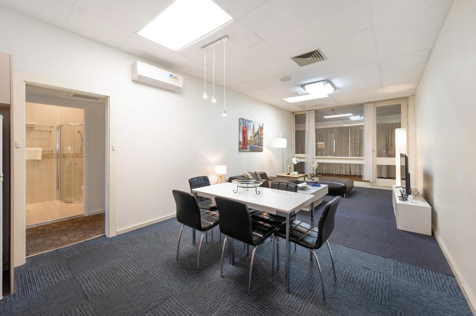 Adelaide Granada Motor Inn Zewnętrze zdjęcie