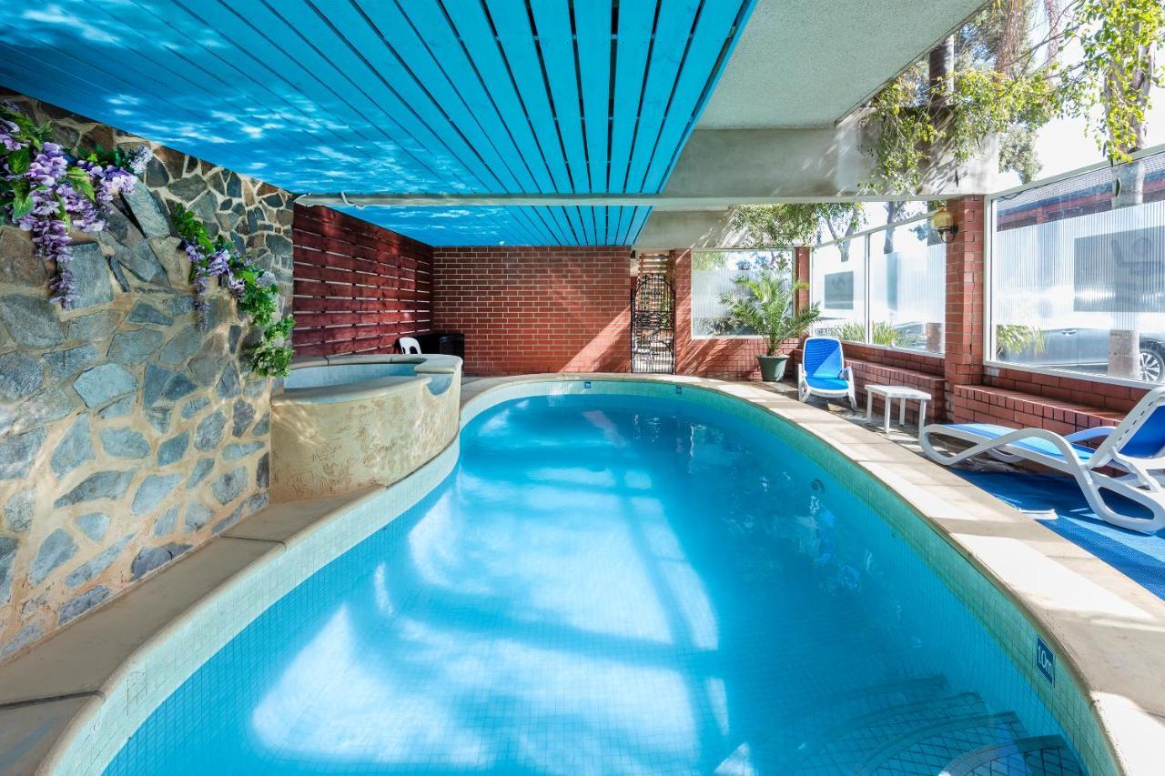 Adelaide Granada Motor Inn Zewnętrze zdjęcie